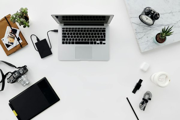 Quelles sont les meilleures stratégies pour intégrer des éléments éducatifs dans un jeu de plateforme?